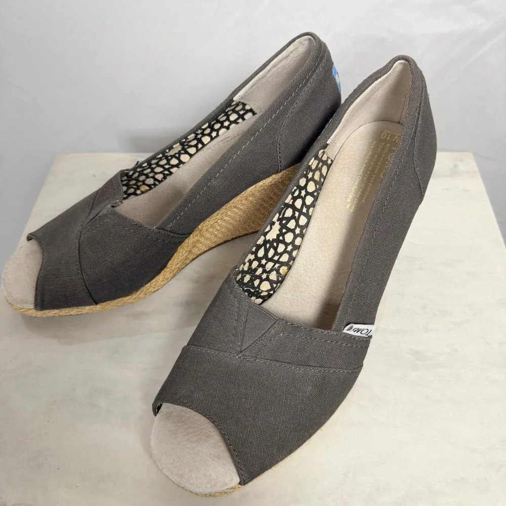 Toms peep toe